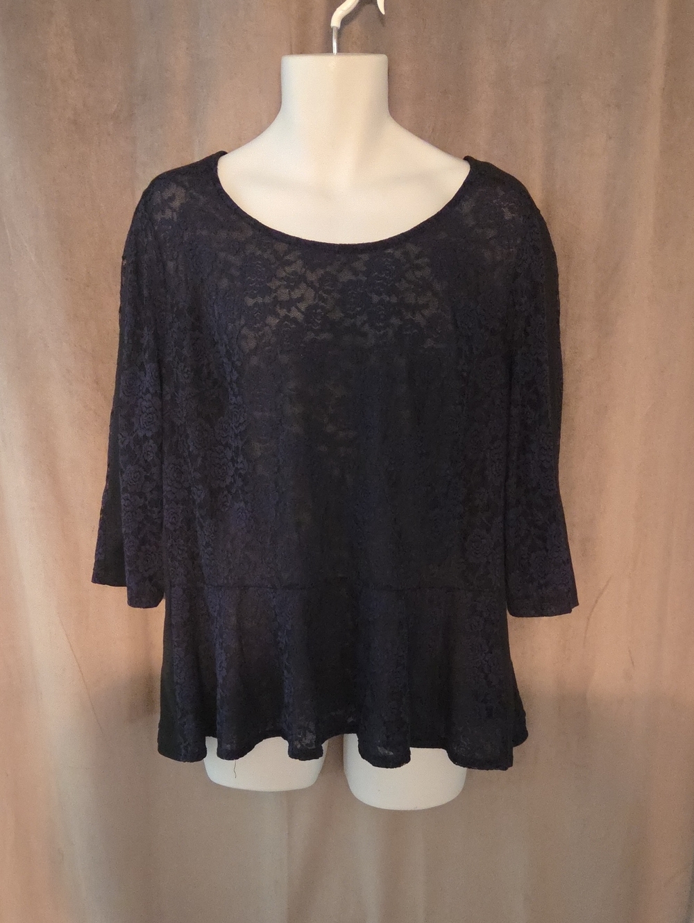 Penningtons 1X Navy Lace Peplum Tunic